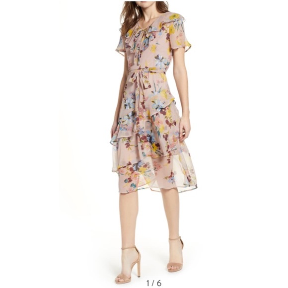 Band Of Gypsies- Sunny Mauve Floral Ruffle Dress - Picture 10 of 16